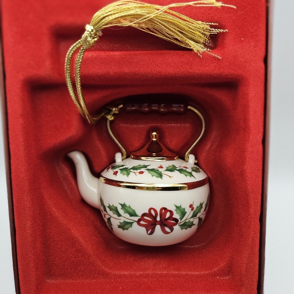 Lenox Holiday Tea Kettle Ceramic Hanging Ornament Holly Pattern Christmas - Picture 5 of 12